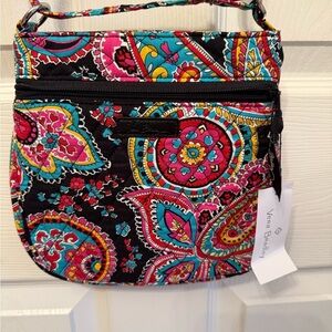Vera Bradley Mini Hipster in
Parisian Paisley NWT